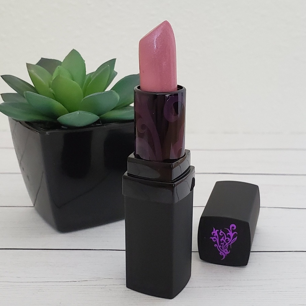 Lipstick